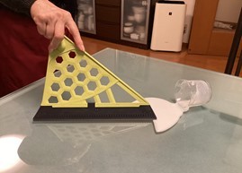 柄を外せばハンディタイプとして使用可能